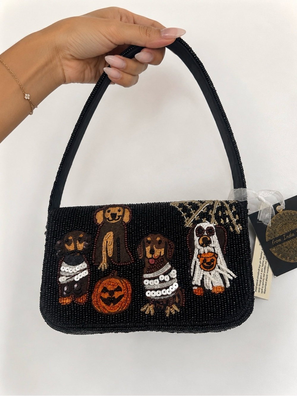 🖤✧ VIRAL Halloween ✧🖤 Dachshund Dogs Beaded Shoulder Bag Purse ✧ 🎃🐾